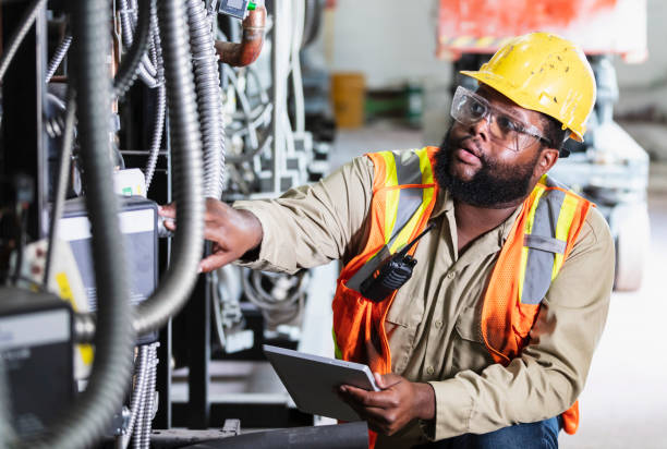 Best Emergency Electrical Repair  in Bloomington, CA